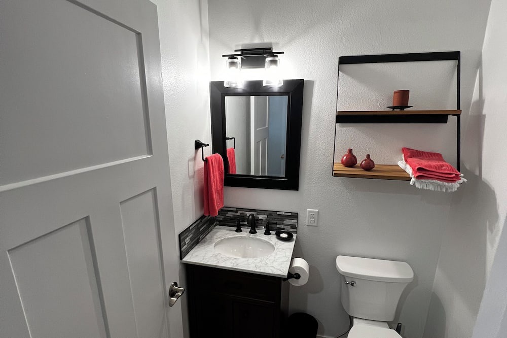 Photo of Bathroom in Pullman