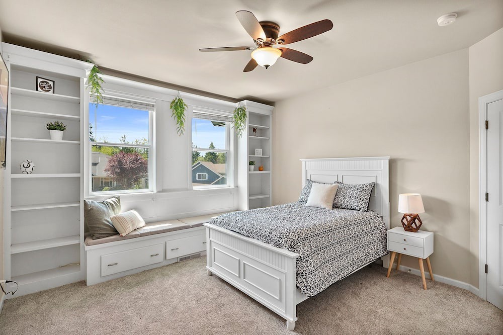 Photo of Bedroom in Puyallup