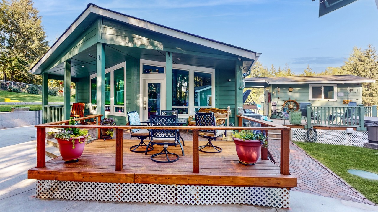 Photo of Outdoor in Longbranch