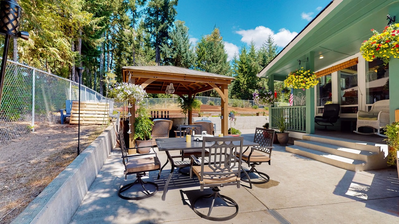 Photo of Outdoor in Longbranch