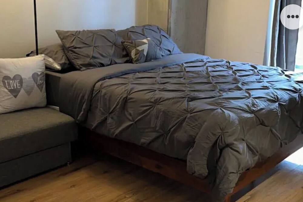 Photo of Bedroom in South Lake Union
