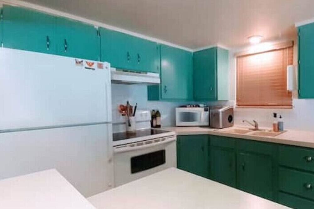 Photo of Kitchen in Sunland Estates