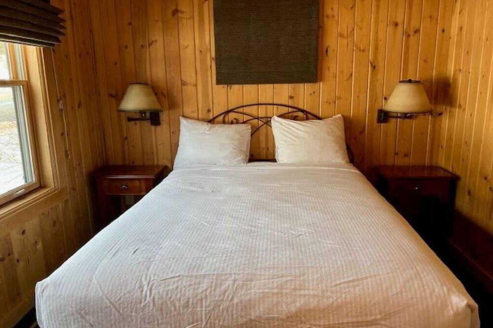 Photo of Bedroom in Winthrop