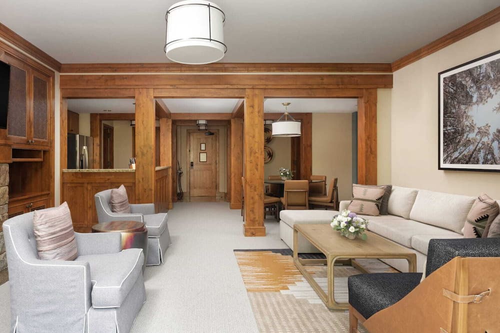 Photo of Livingroom in Teton Village