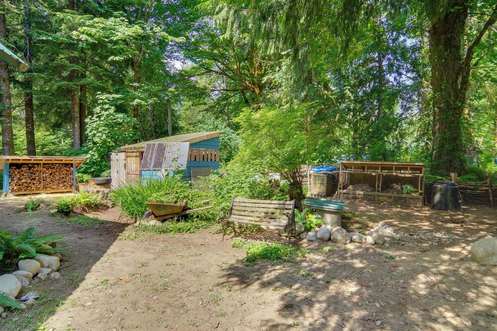 Photo of Outdoor in Baring