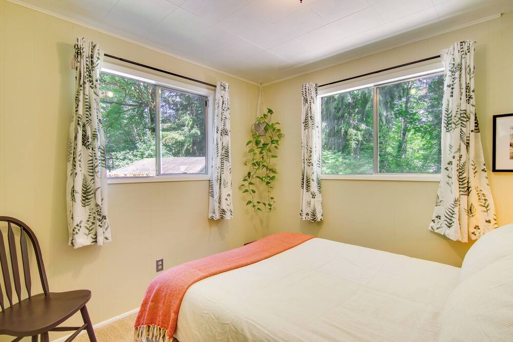 Photo of Bedroom in Baring