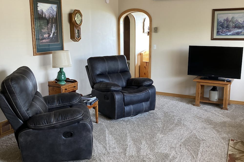 Photo of Livingroom in Freedom