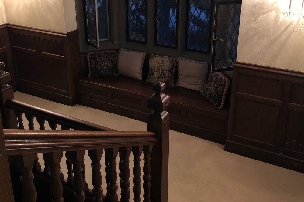 Photo of Livingroom in Grosse Pointe