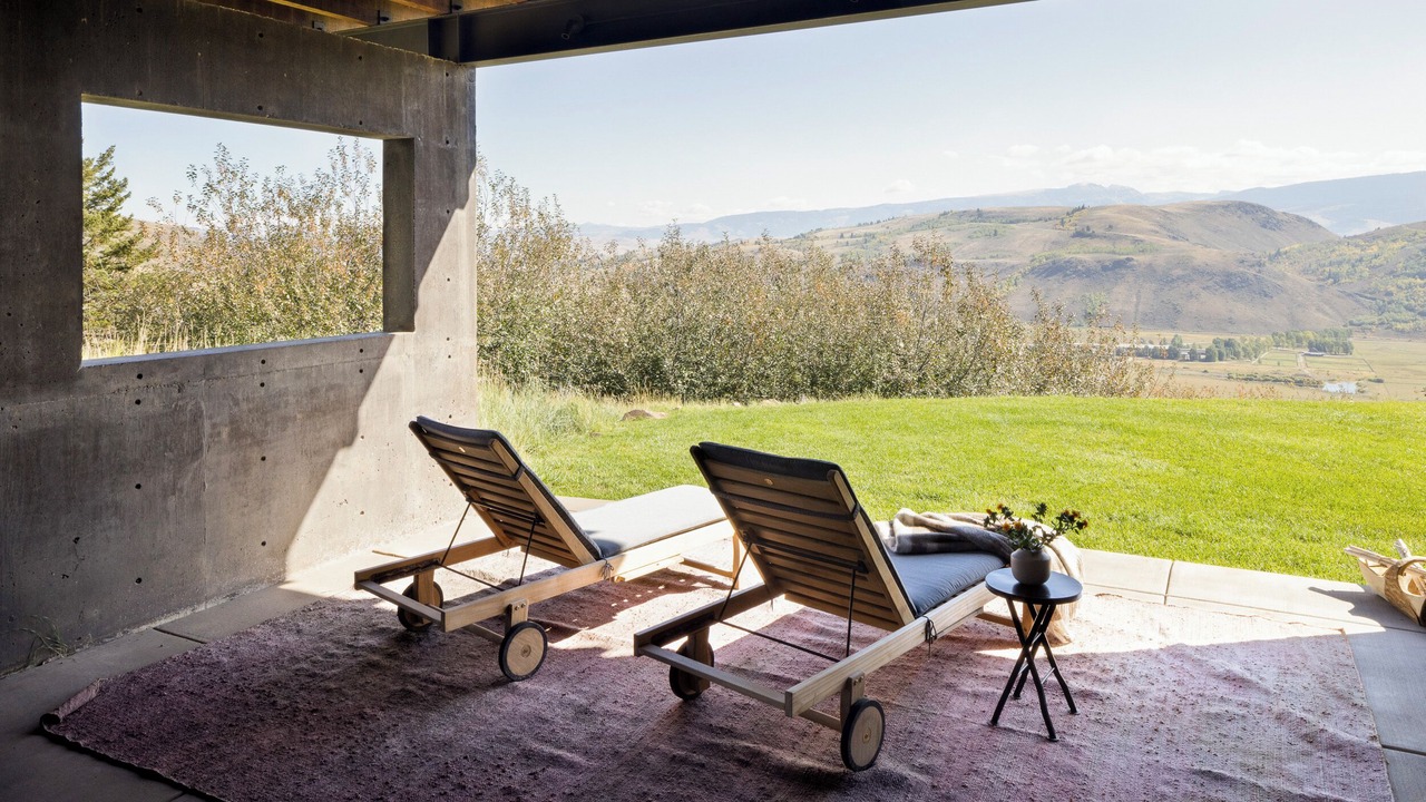 Photo of Patio Balcony in Game Creek