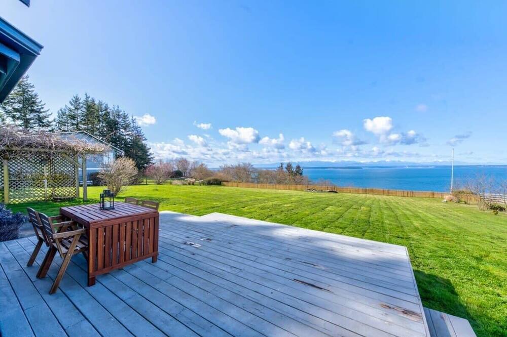 Photo of Outdoor in Coupeville