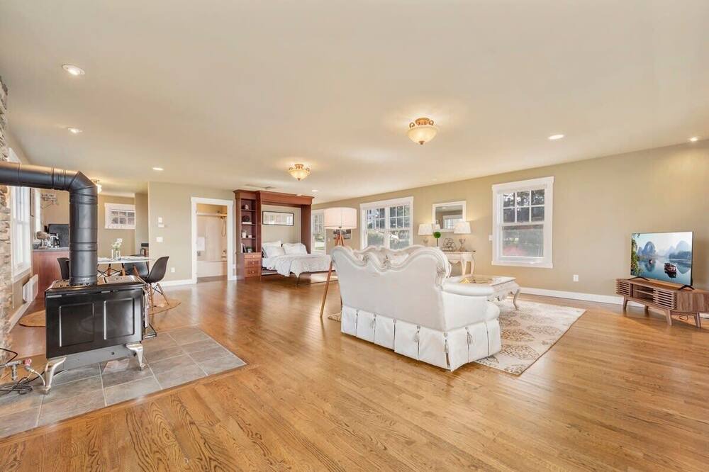 Photo of Livingroom in Coupeville