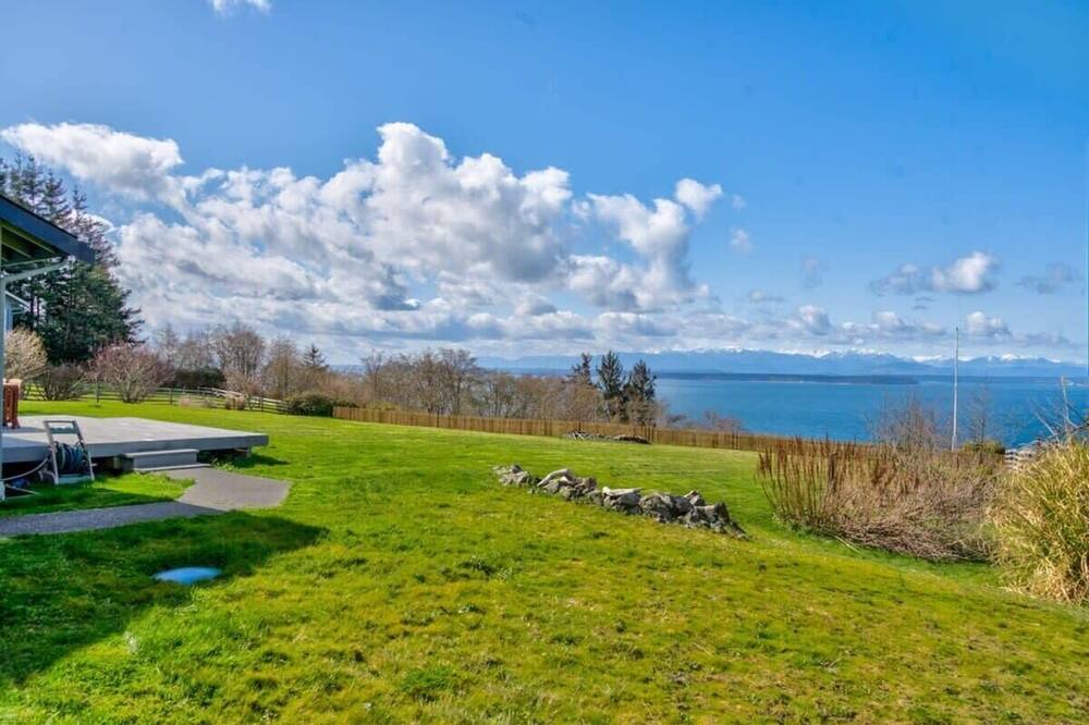 Photo of Outdoor in Coupeville