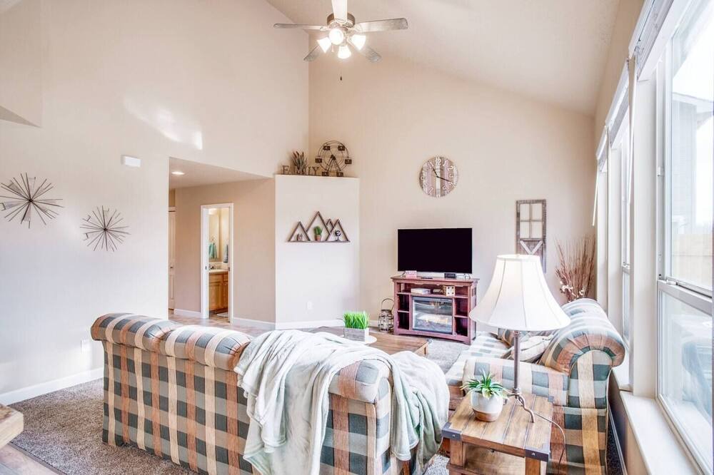 Photo of Bedroom in West Valley