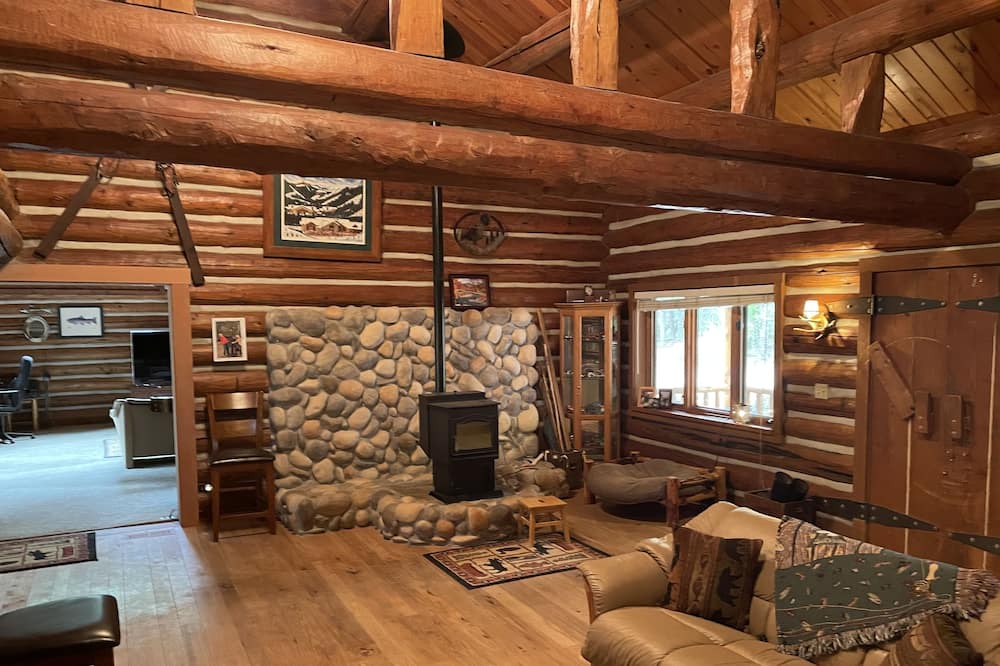 Photo of Livingroom in Grants Pass