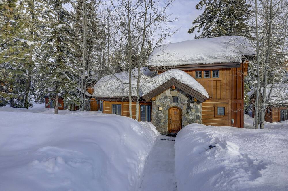 Photo of Others in Tamarack