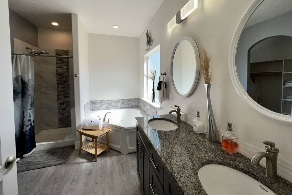 Photo of Bathroom in Twin Falls