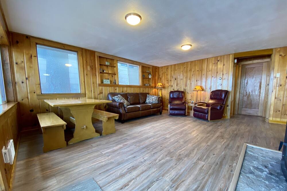 Photo of Livingroom in Diamond Lake