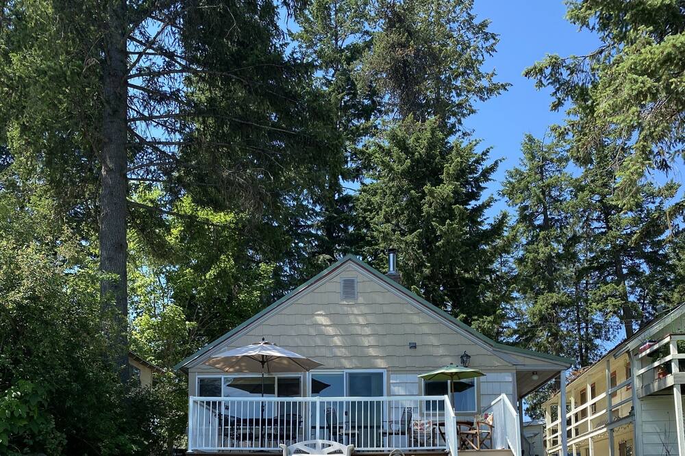 Photo of Others in Diamond Lake
