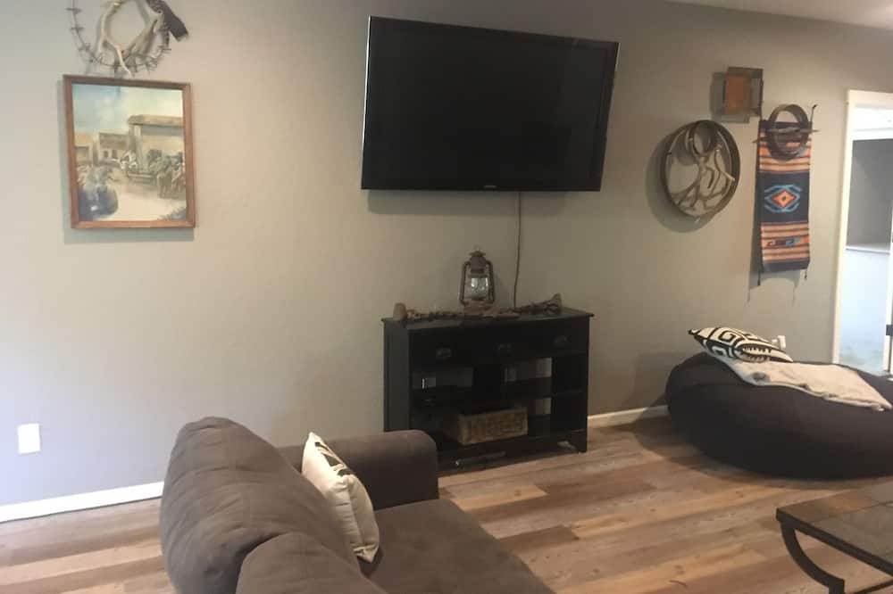 Photo of Bedroom in Murphy