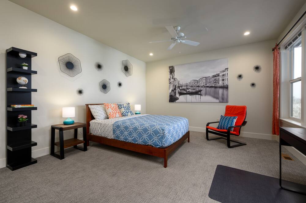 Photo of Bedroom in Anacortes