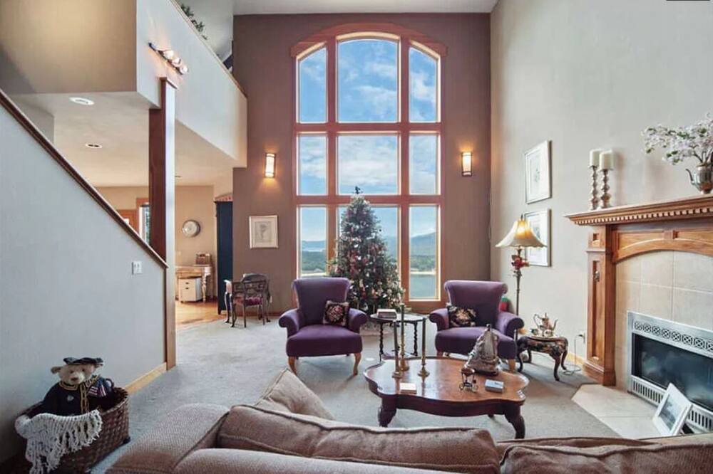 Photo of Livingroom in Kettle Falls