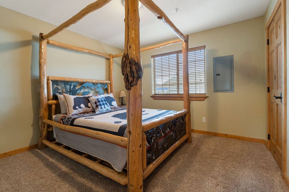 Photo of Bedroom in Pinehurst