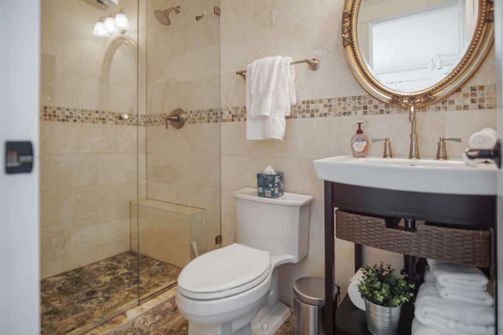 Photo of Bathroom in Newberg