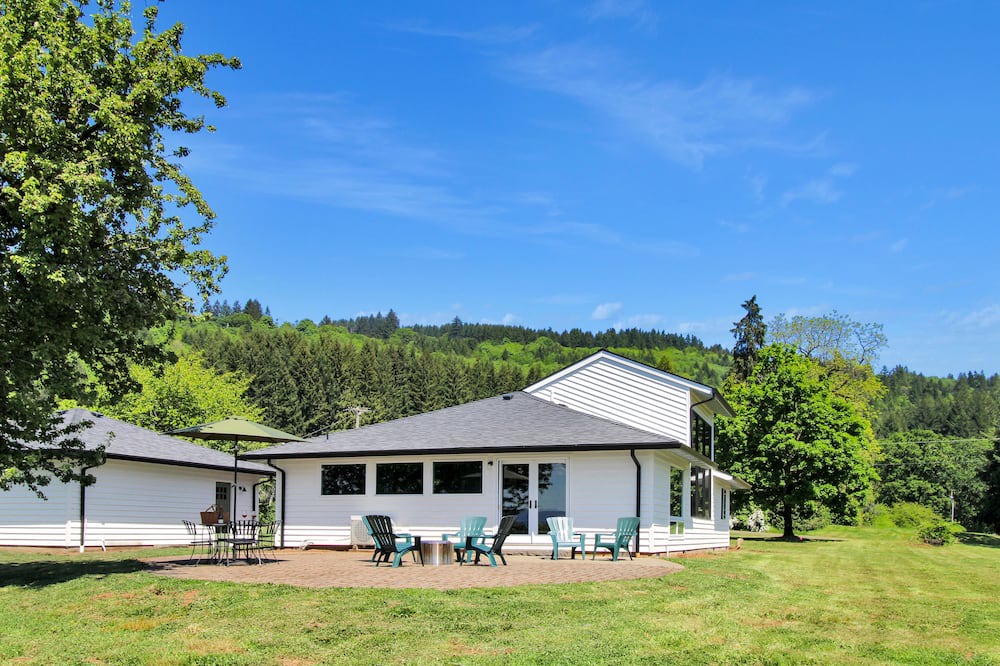 Photo of Outdoor in Newberg