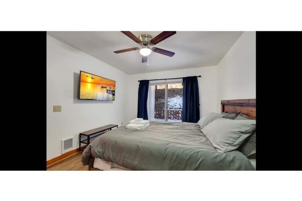 Photo of Bedroom in Kingston
