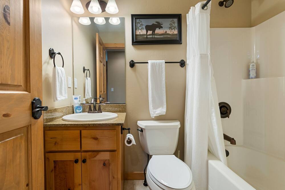Photo of Bathroom in Pinehurst