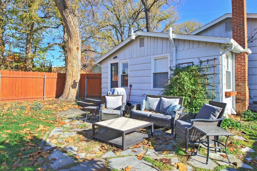 Photo of Patio Balcony in East End