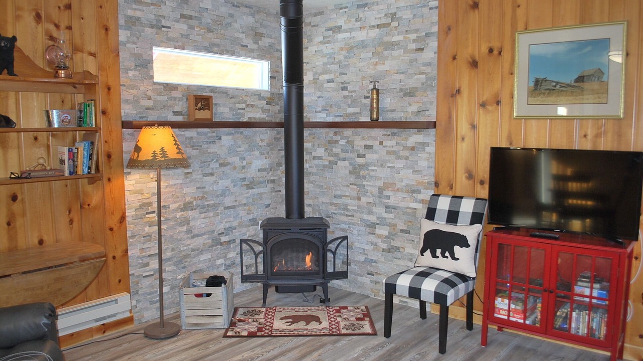 Photo of Livingroom in Leigh Creek Estates