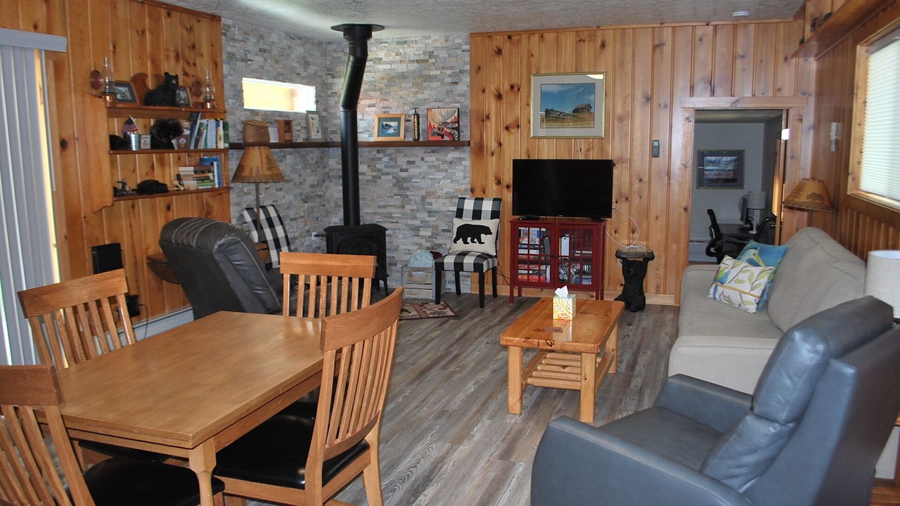 Photo of Others in Leigh Creek Estates