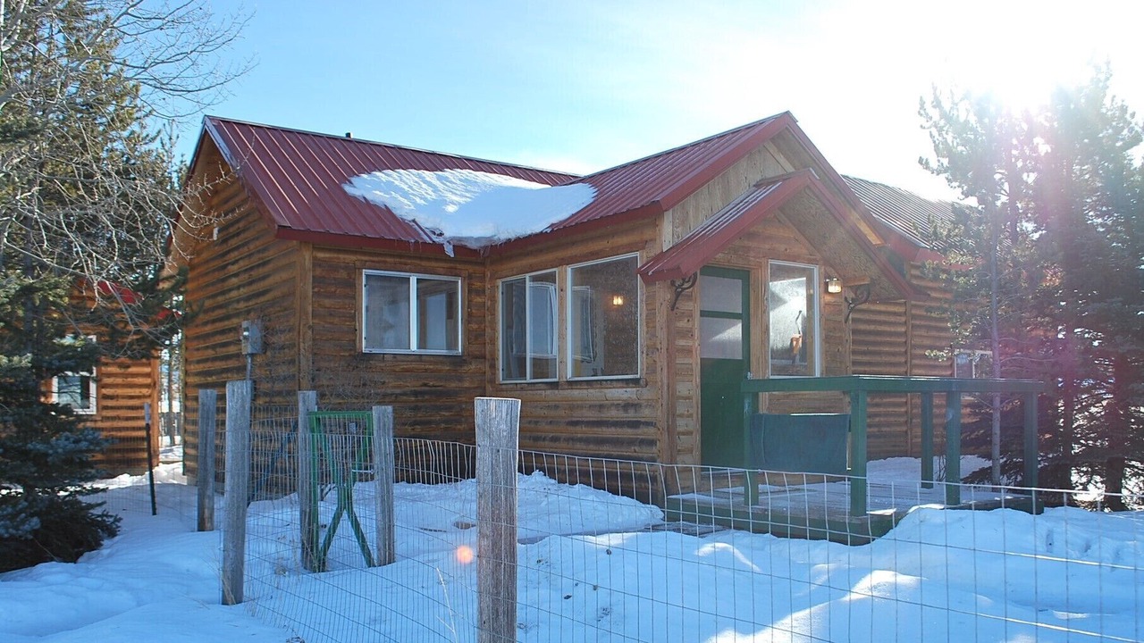 Photo of Outdoor in Leigh Creek Estates