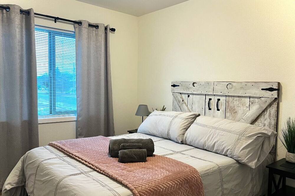 Photo of Bedroom in Spokane Valley