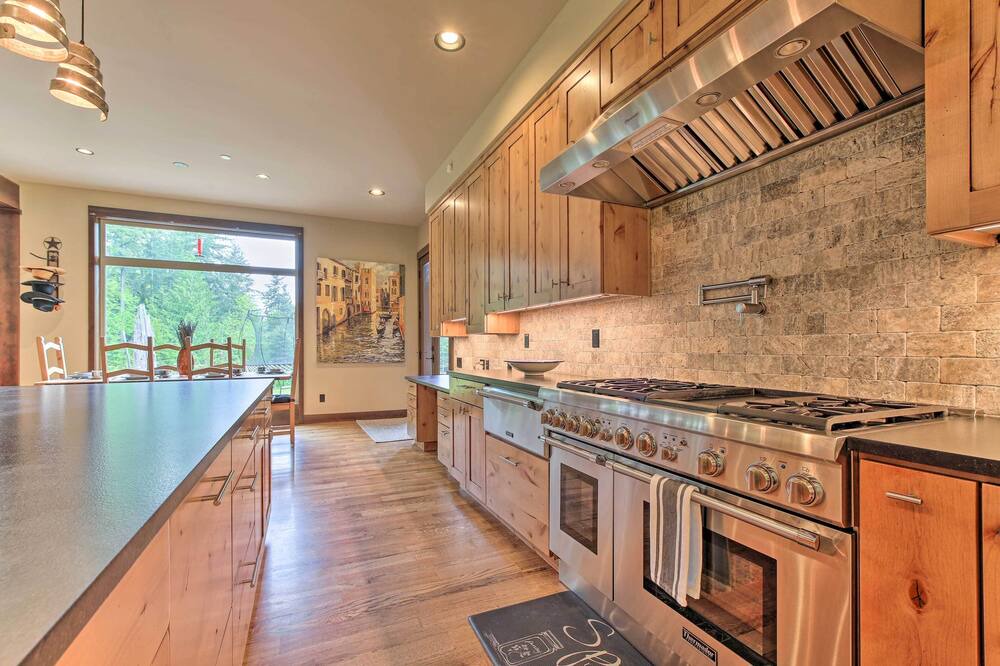 Photo of Kitchen in Fall City