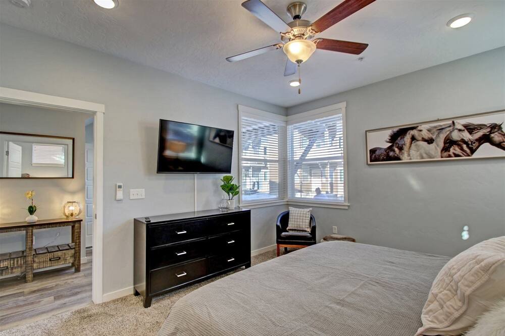 Photo of Bedroom in Boise