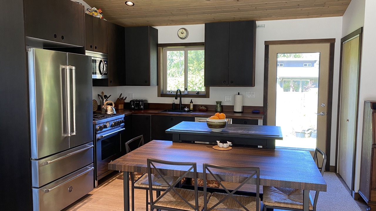 Photo of Kitchen in Eastsound