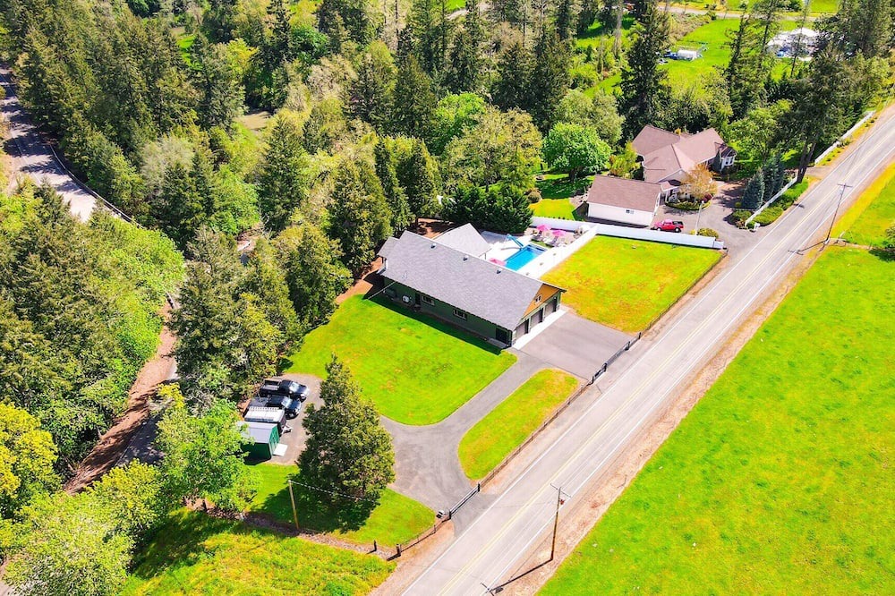 Photo of Outdoor in Oakland