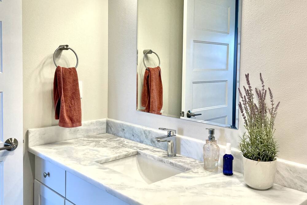 Photo of Bathroom in Coupeville
