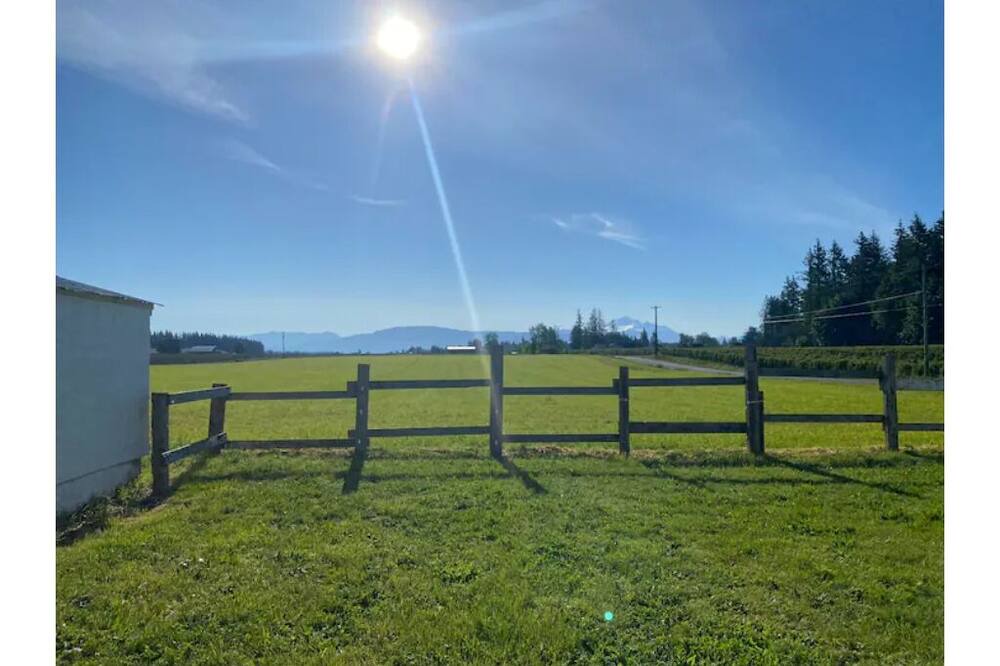 Photo of Outdoor in Ferndale