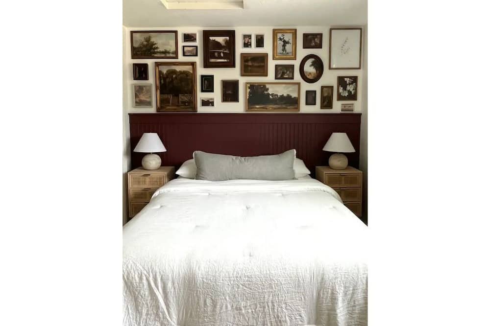 Photo of Bedroom in Veterans Park