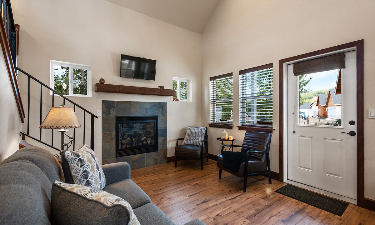Photo of Livingroom in Dover Bay