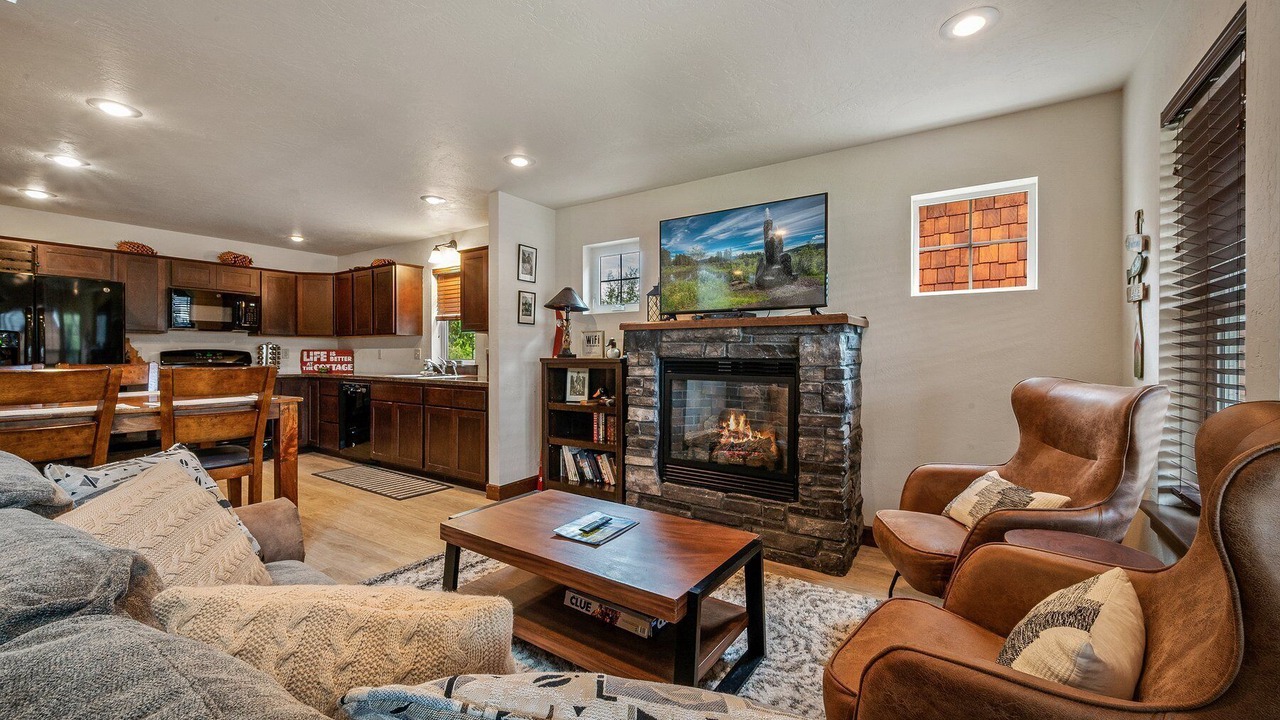 Photo of Livingroom in Dover Bay