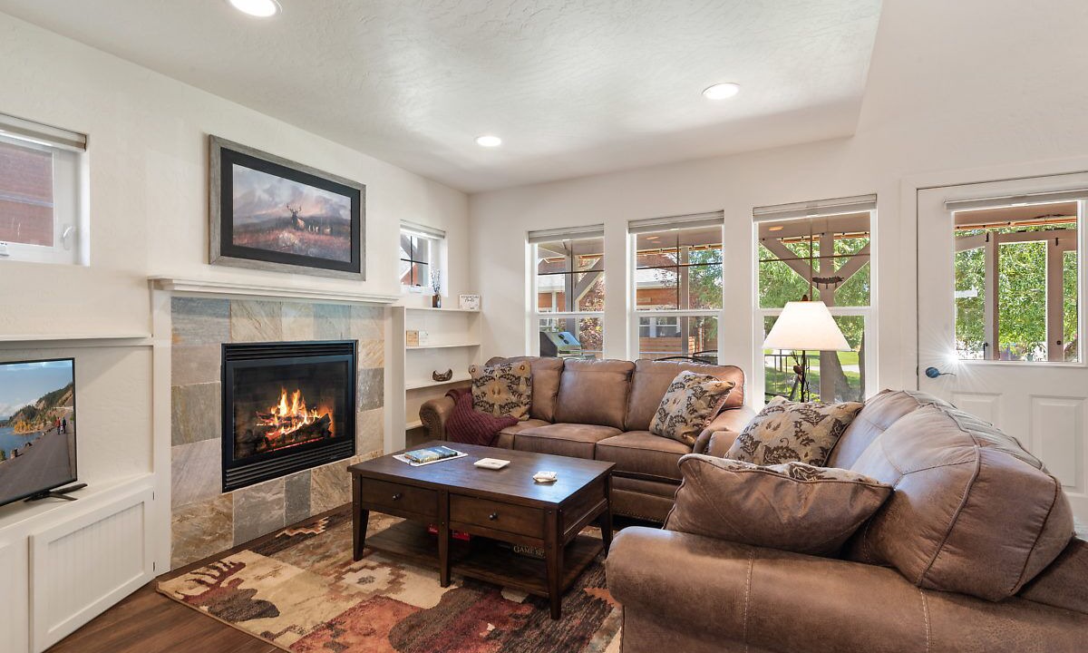 Photo of Livingroom in Dover Bay