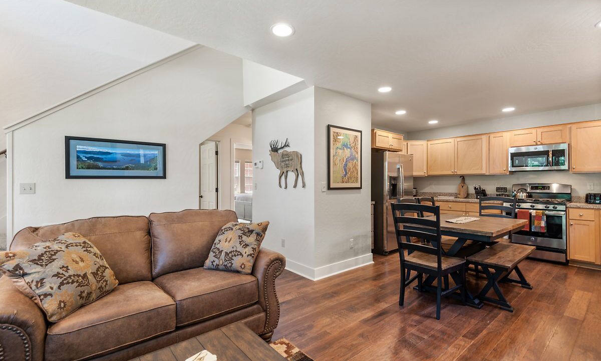 Photo of Livingroom in Dover Bay