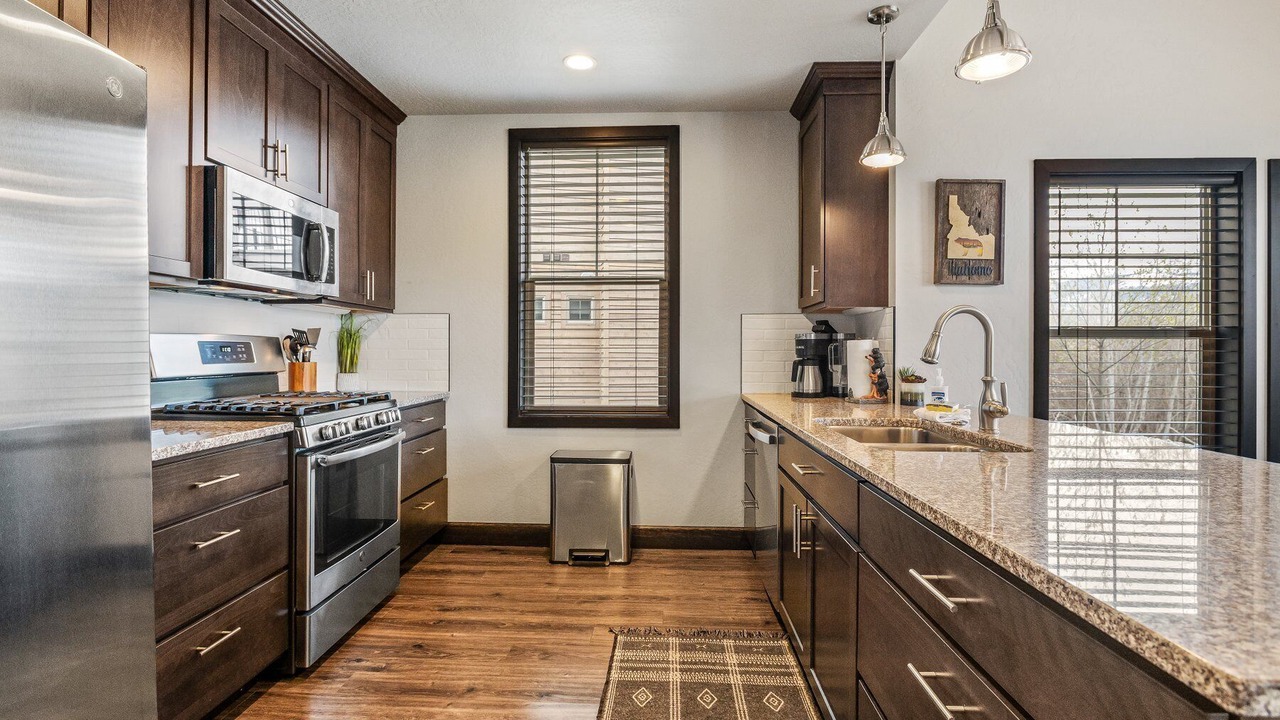 Photo of Kitchen in Dover Bay