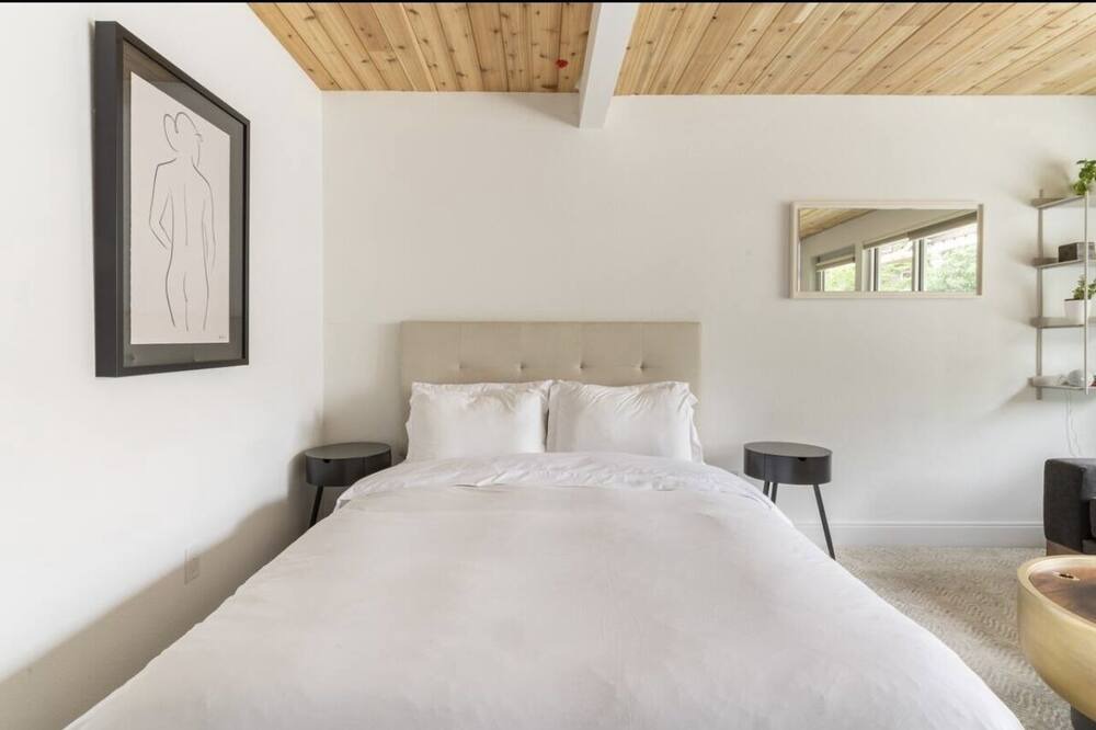 Photo of Bedroom in Wallingford