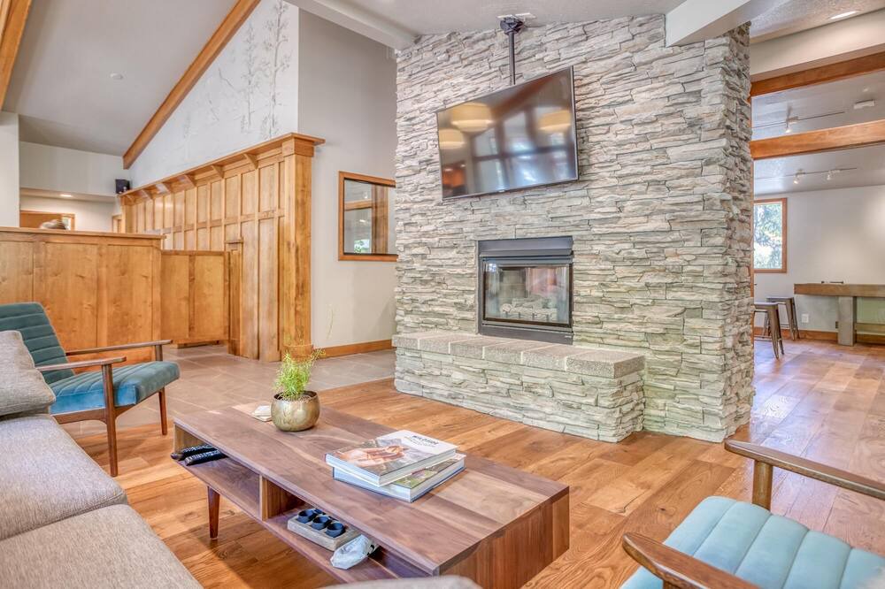 Photo of Livingroom in RiverWild
