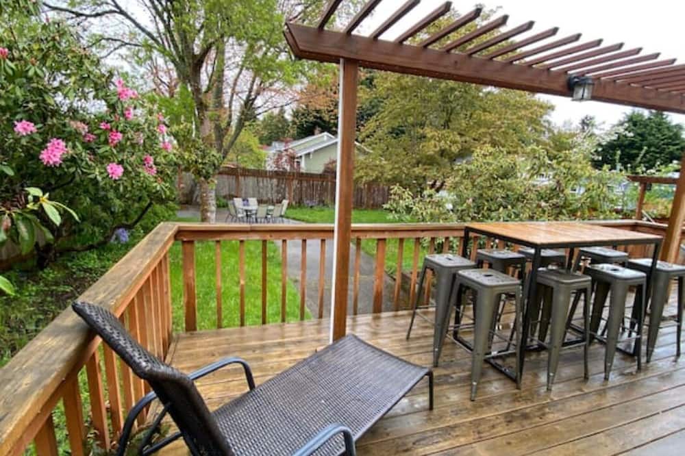 Photo of Patio Balcony in North End